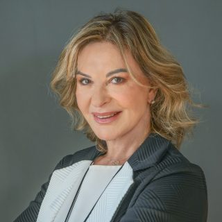 Ξένια Κούρτογλου